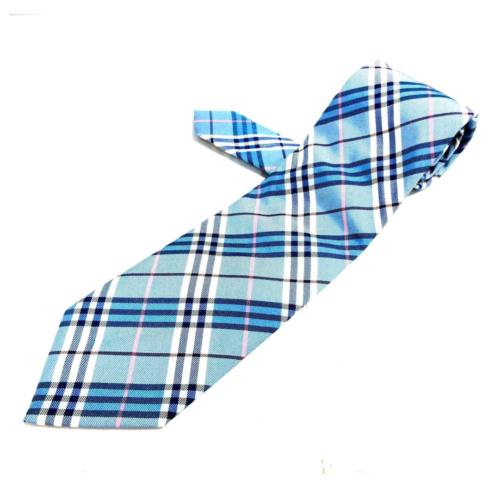 Luik lever idee Burberry Tie Light blue Silk ref.414698 - Joli Closet