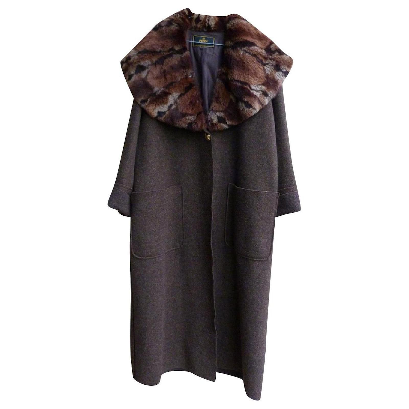 Fendi Coats, Outerwear Brown Wool Fur ref.415244 - Joli Closet