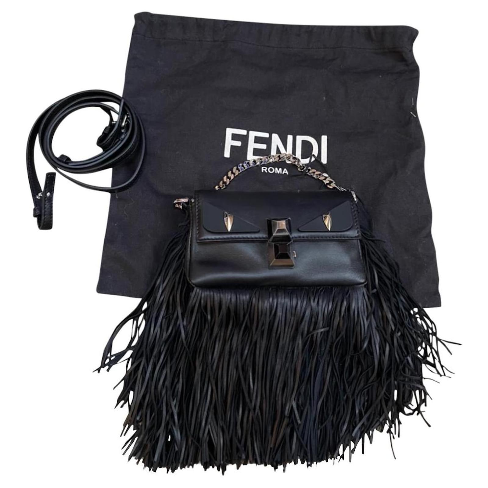 black long shoulder bolsa