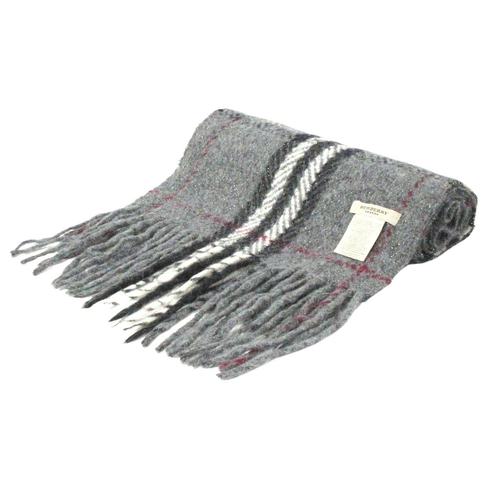 burberry scarf grey