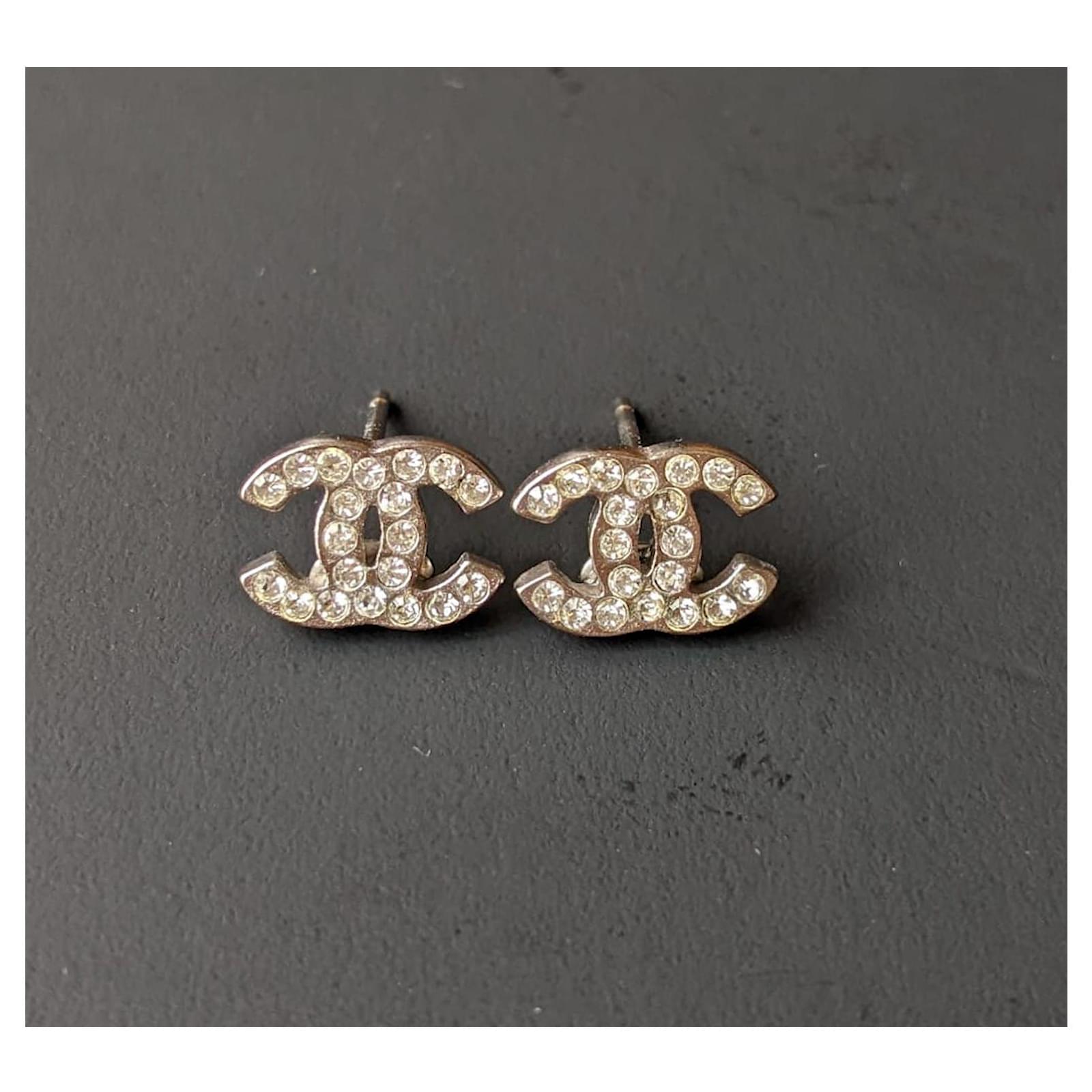 Chanel CC A12V Classic Timeless Logo Silver Earrings Silvery Metal ref ...