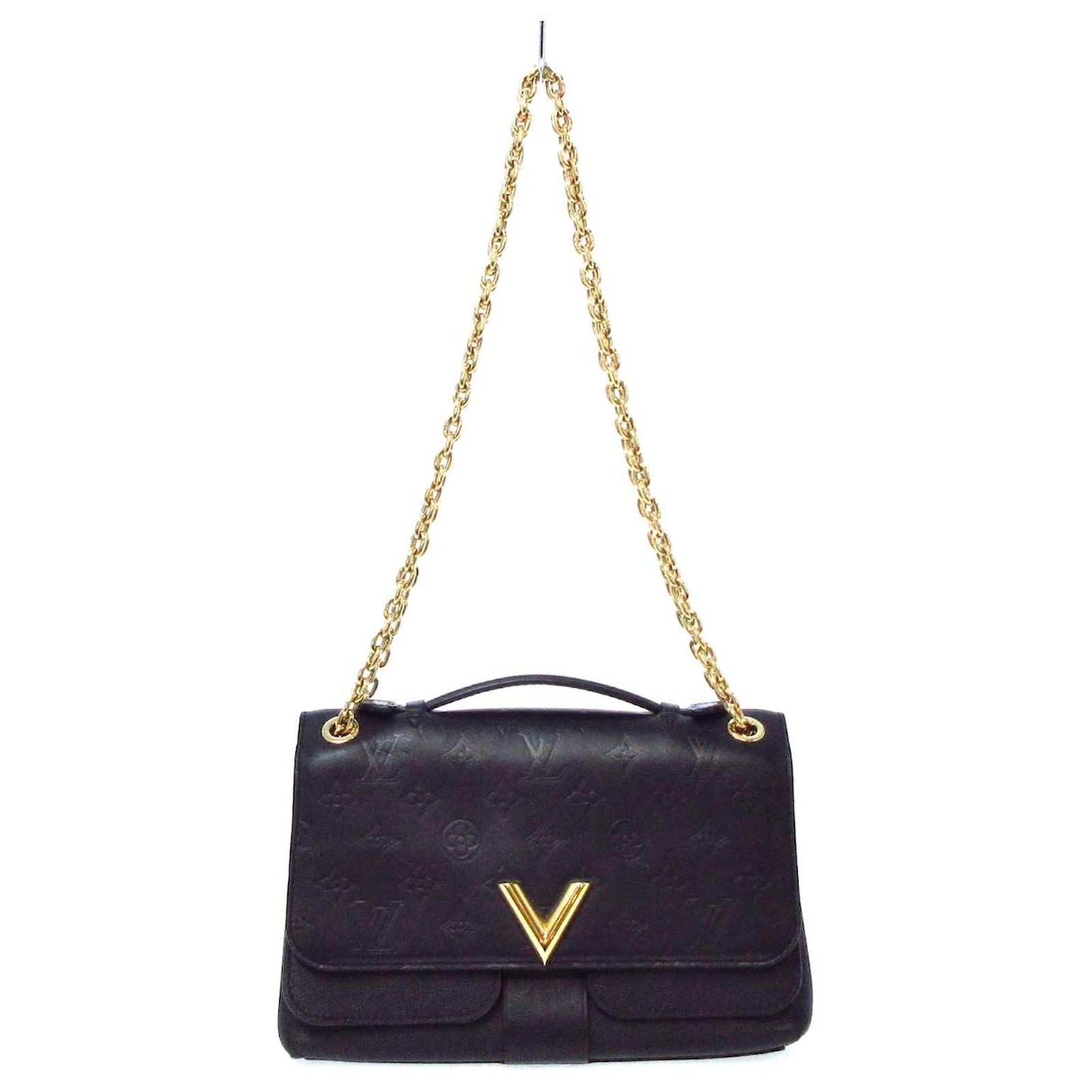 Louis Vuitton Black Very Chain Bag – Votre Luxe