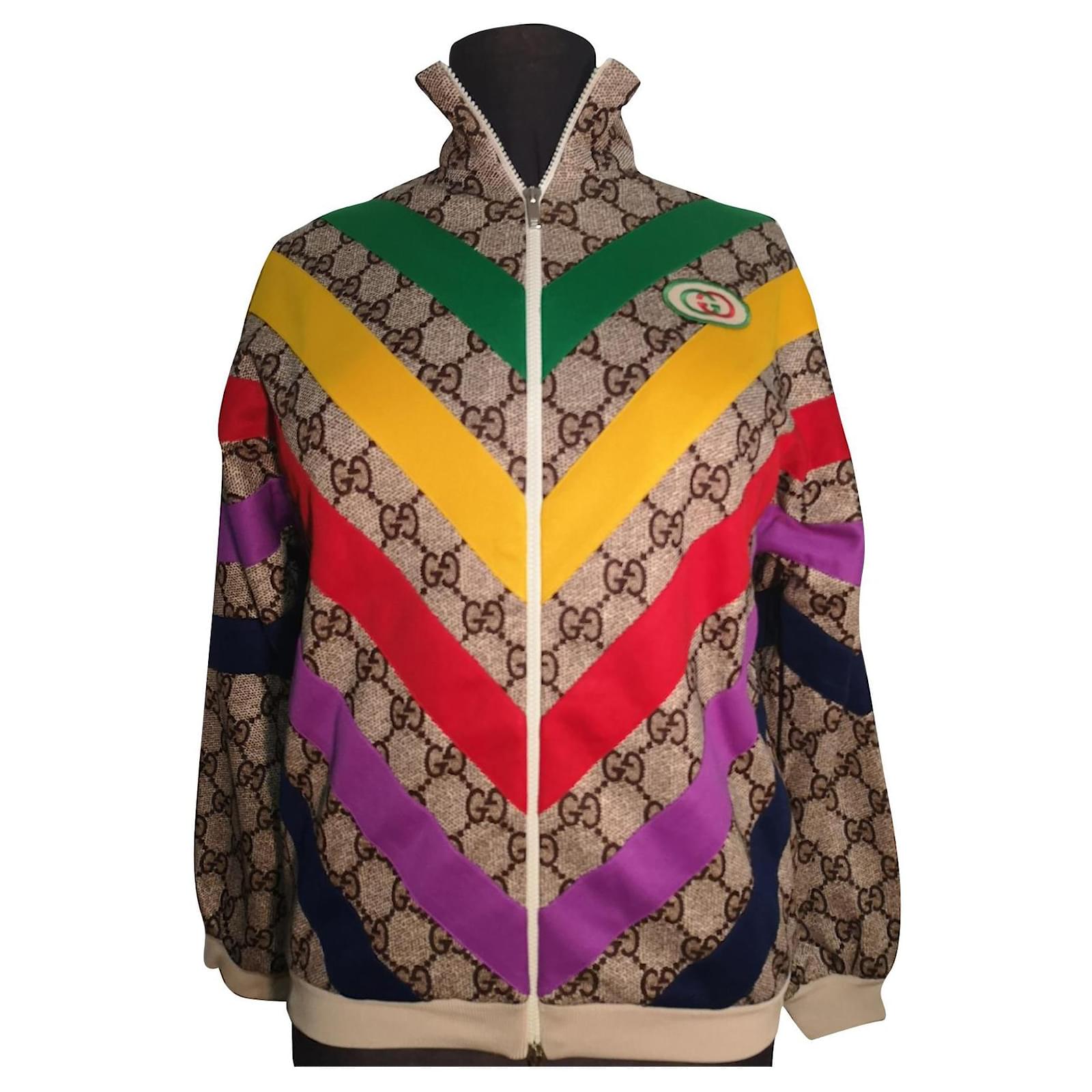 Gucci supreme outlet jacket