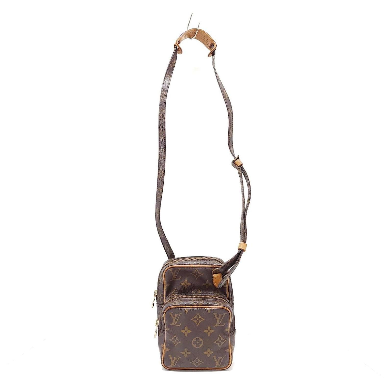 Noé cloth handbag Louis Vuitton Brown in Cloth - 34964979