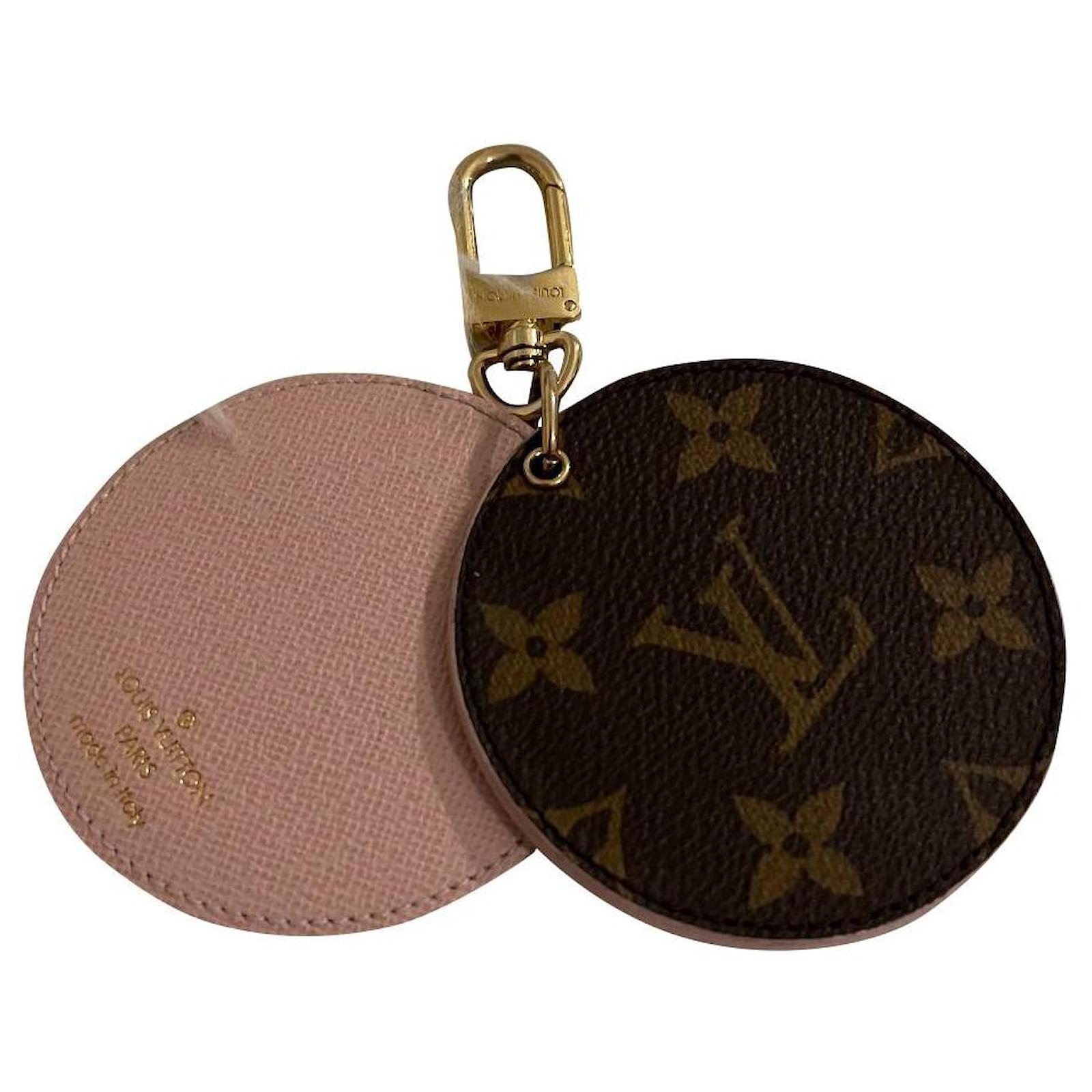 Bag Charms Louis Vuitton 