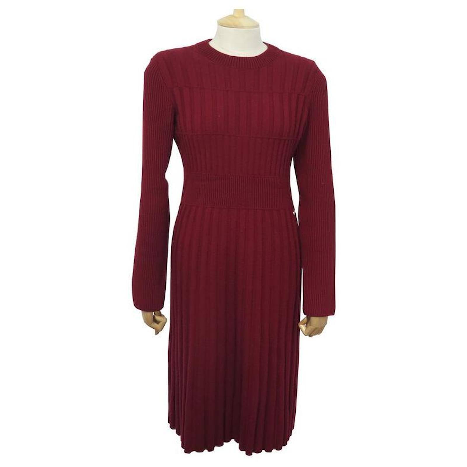 Robe 40's pretty retro bordeaux