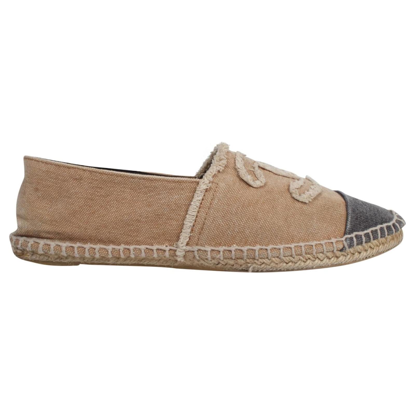 Espadrillas di Chanel Beige Cotone ref.428074 - Joli Closet
