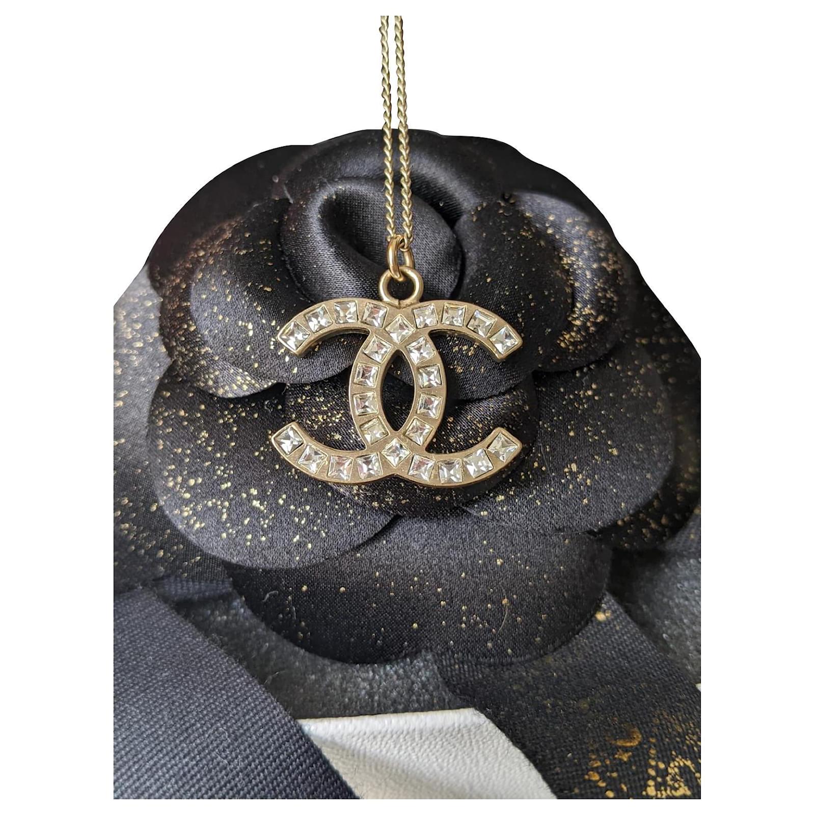 Chanel CC Crystal Silver Tone Pendant Necklace