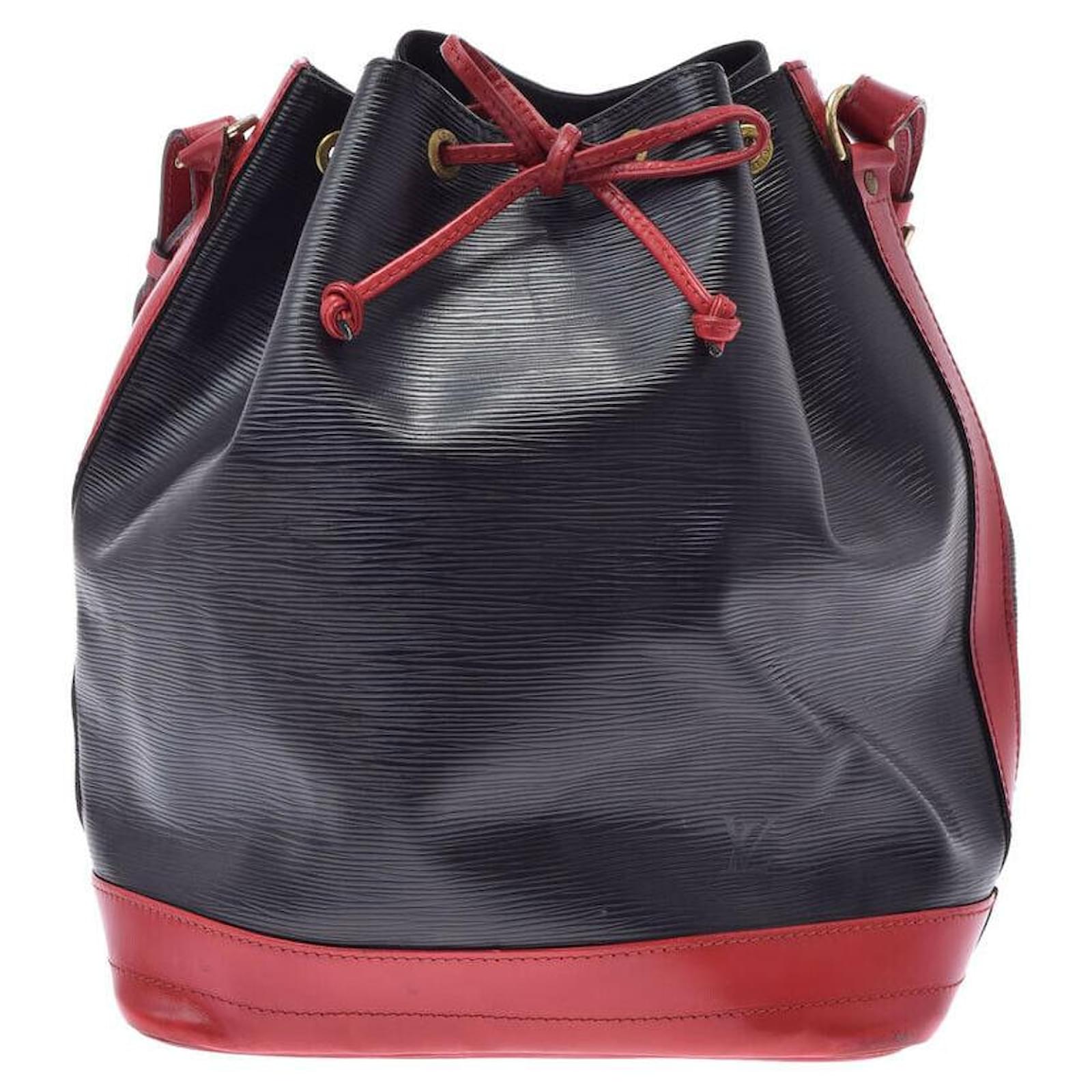 Louis Vuitton Nano Noe Black Leather ref.429145 - Joli Closet