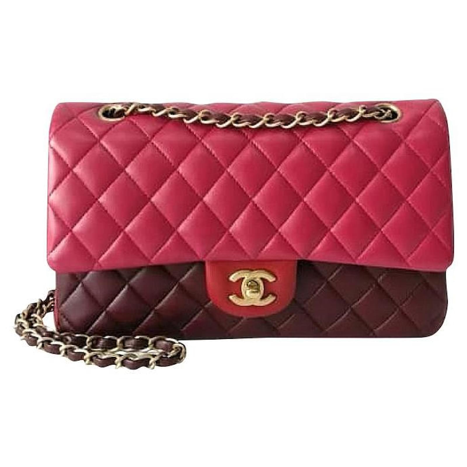 Autre Marque Chanel Timeless Classic Medium Flap bag Red Leather