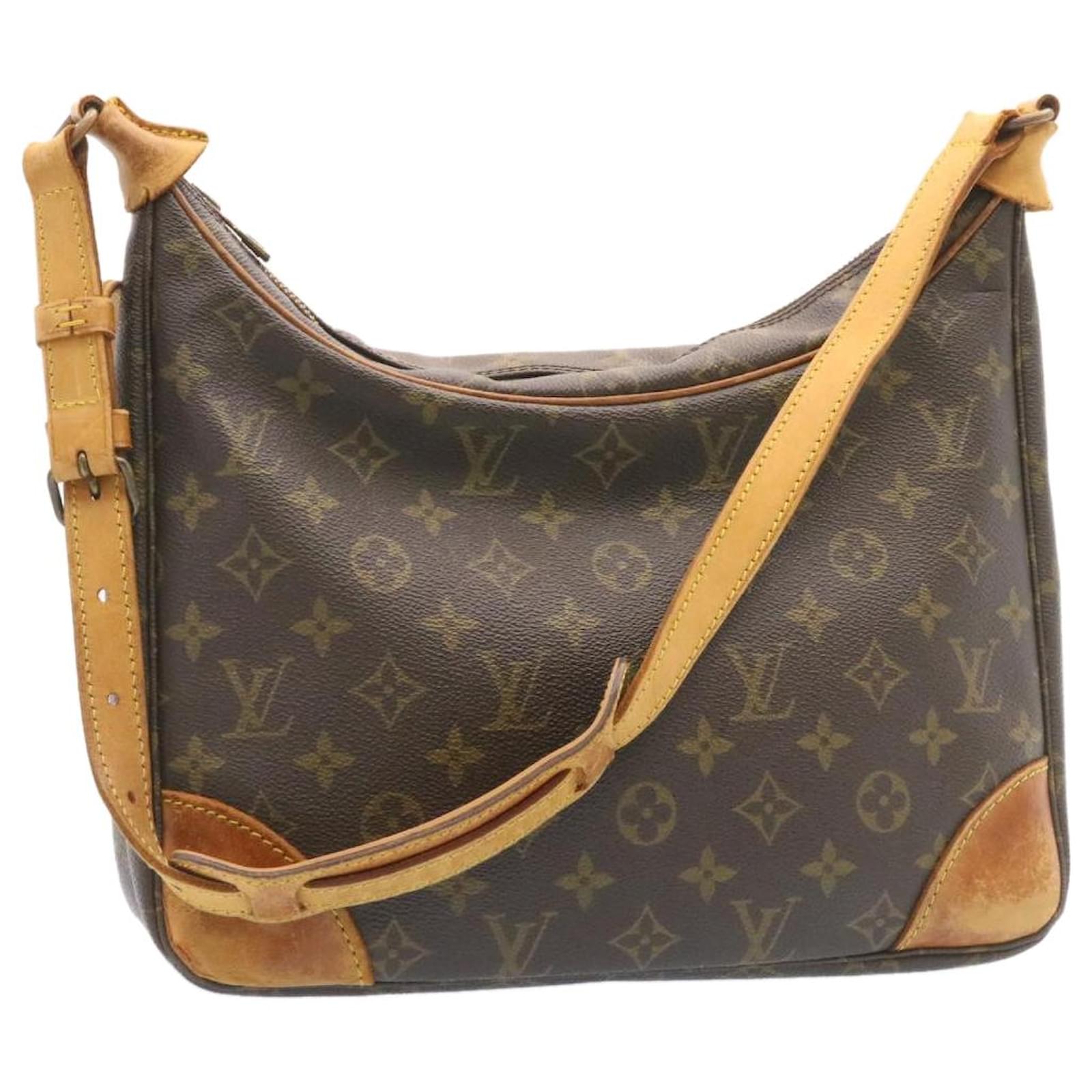 LOUIS VUITTON Monogram Boulogne 30 Shoulder Bag M51265 LV Auth 28329