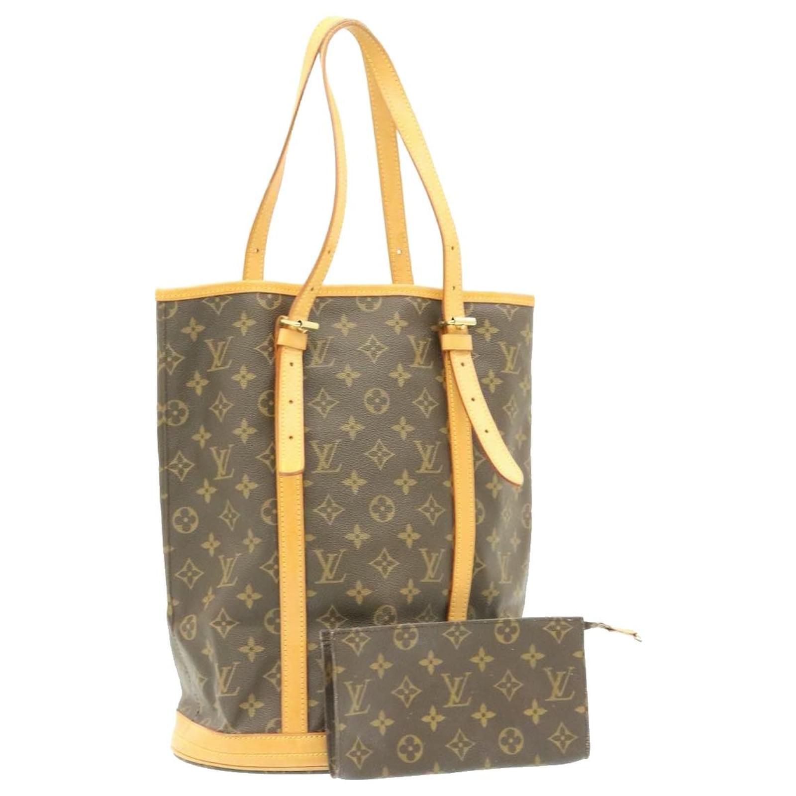 CUSTOM PAINTED LOUIS VUITTON GM MONOGRAM BUCKET BAG