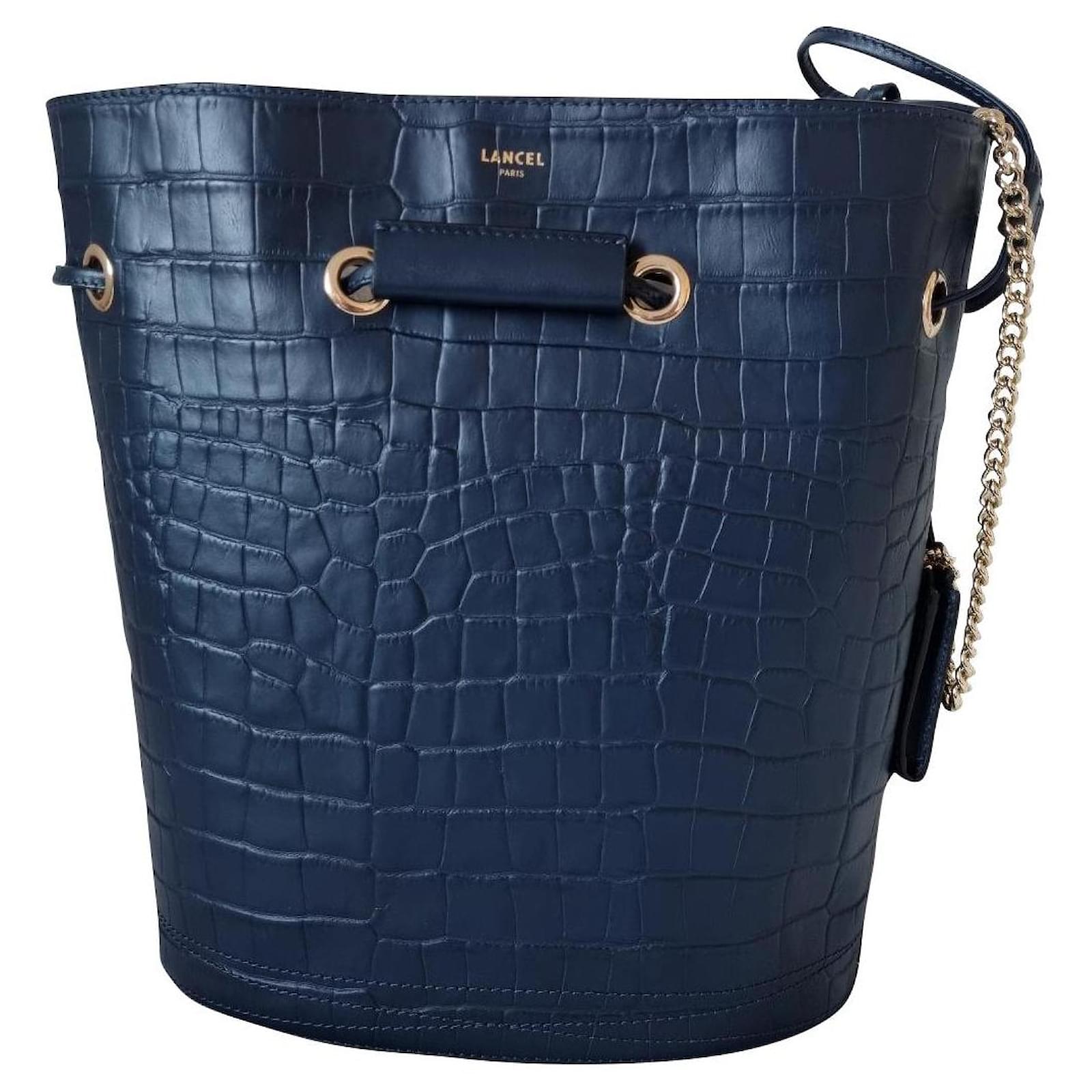 Bolso bombonera Le Huit azul marino grande de Lancel Cuero ref.433399 -  Joli Closet