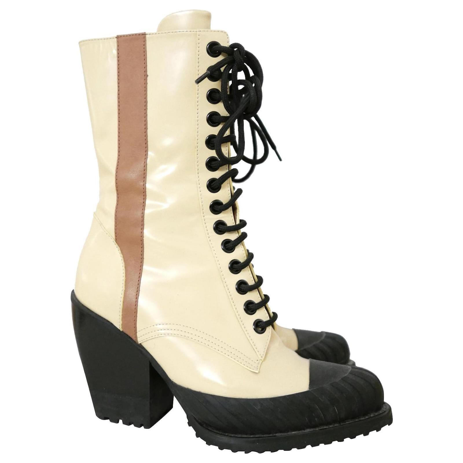 Chloé Botas con cordones Neutral Rylee de Chloe Crudo Charol ref.434183 -  Joli Closet