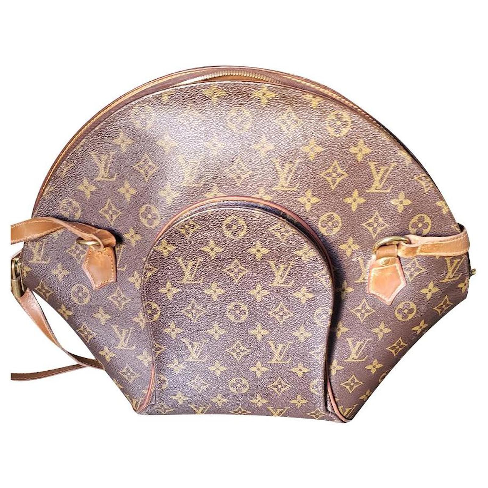 LOUIS VUITTON Monogram Ellipse Shopping Shoulder Bag