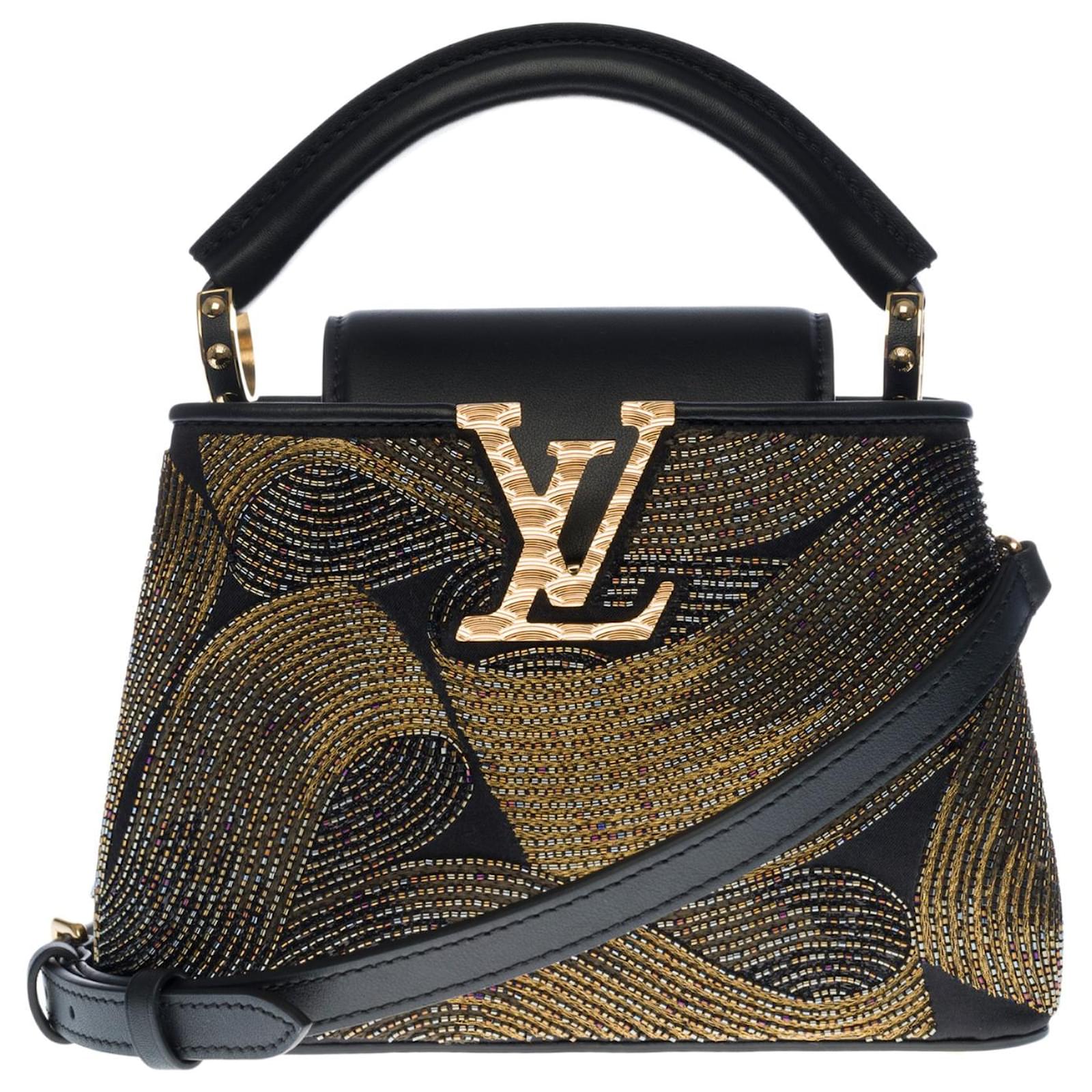 Handbags Louis Vuitton Louis Vuitton Capucines Mini Python Bandouliere HANDBAG81410 Handbag
