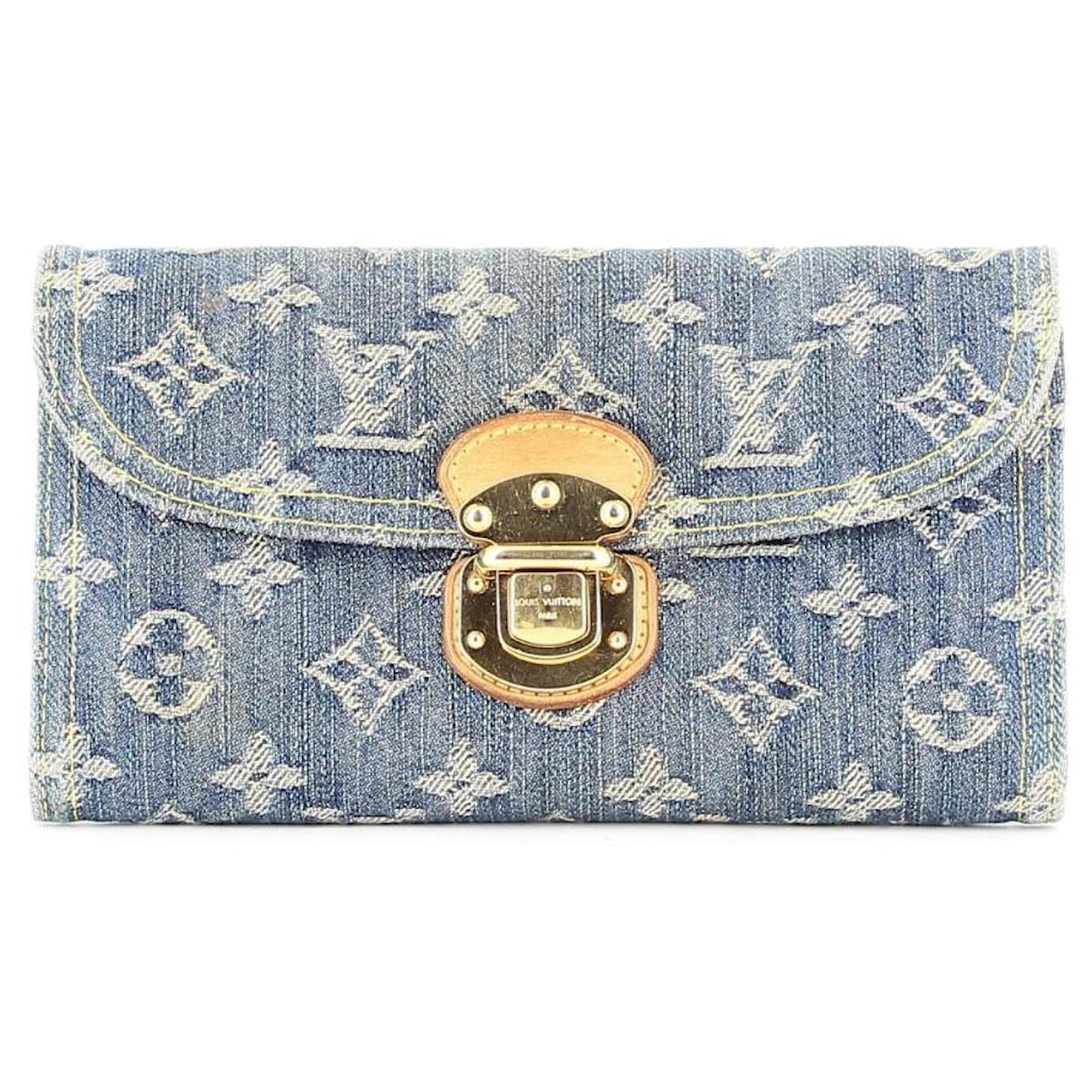 Louis Vuitton 2007's Denim Monogram Wallet Blue ref.439383 - Joli Closet