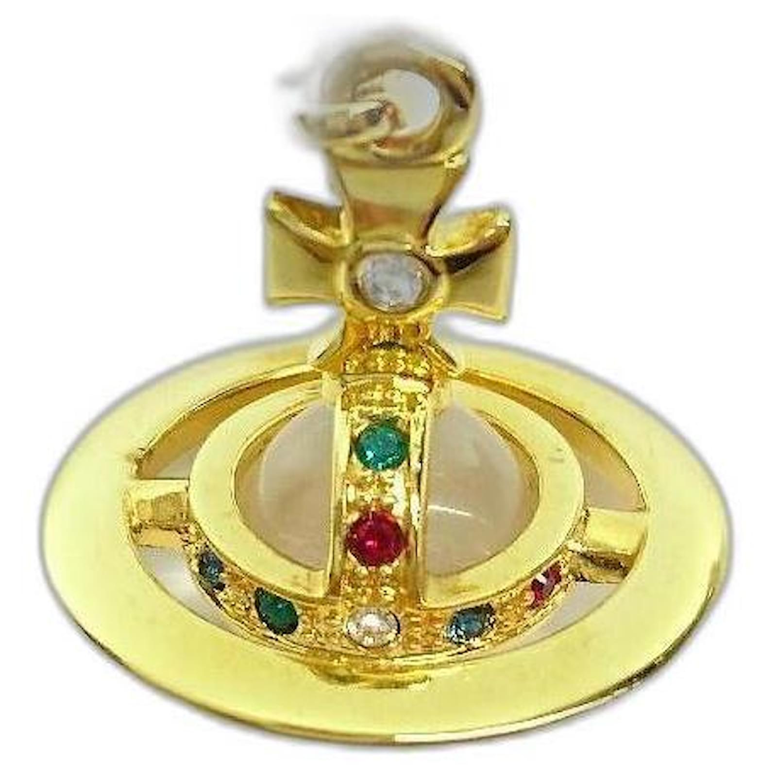 18K Saudi Gold LV Vivienne pendant, Women's Fashion, Jewelry