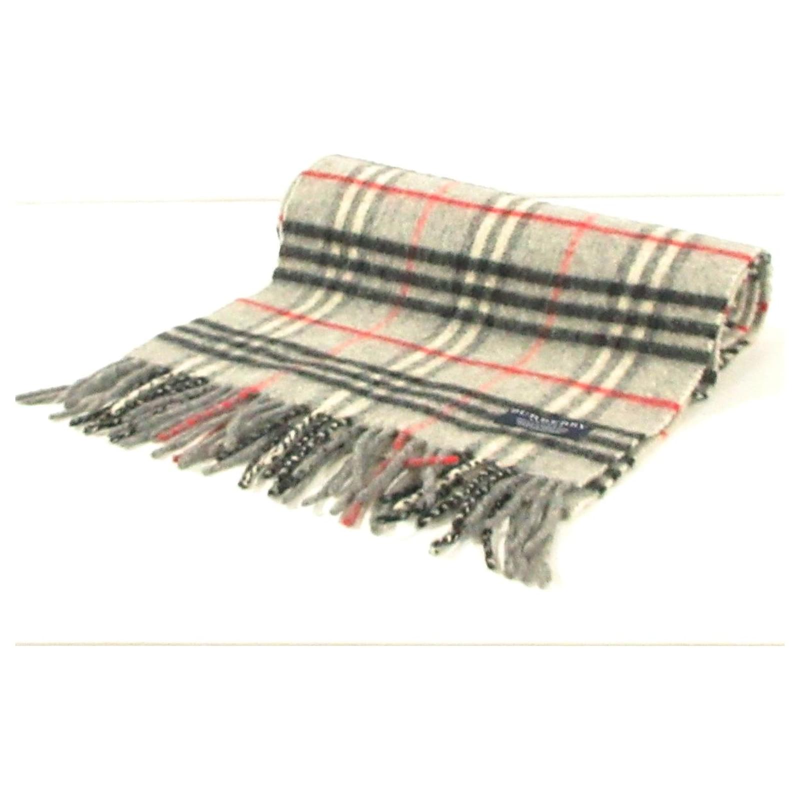 burberry scarf colors