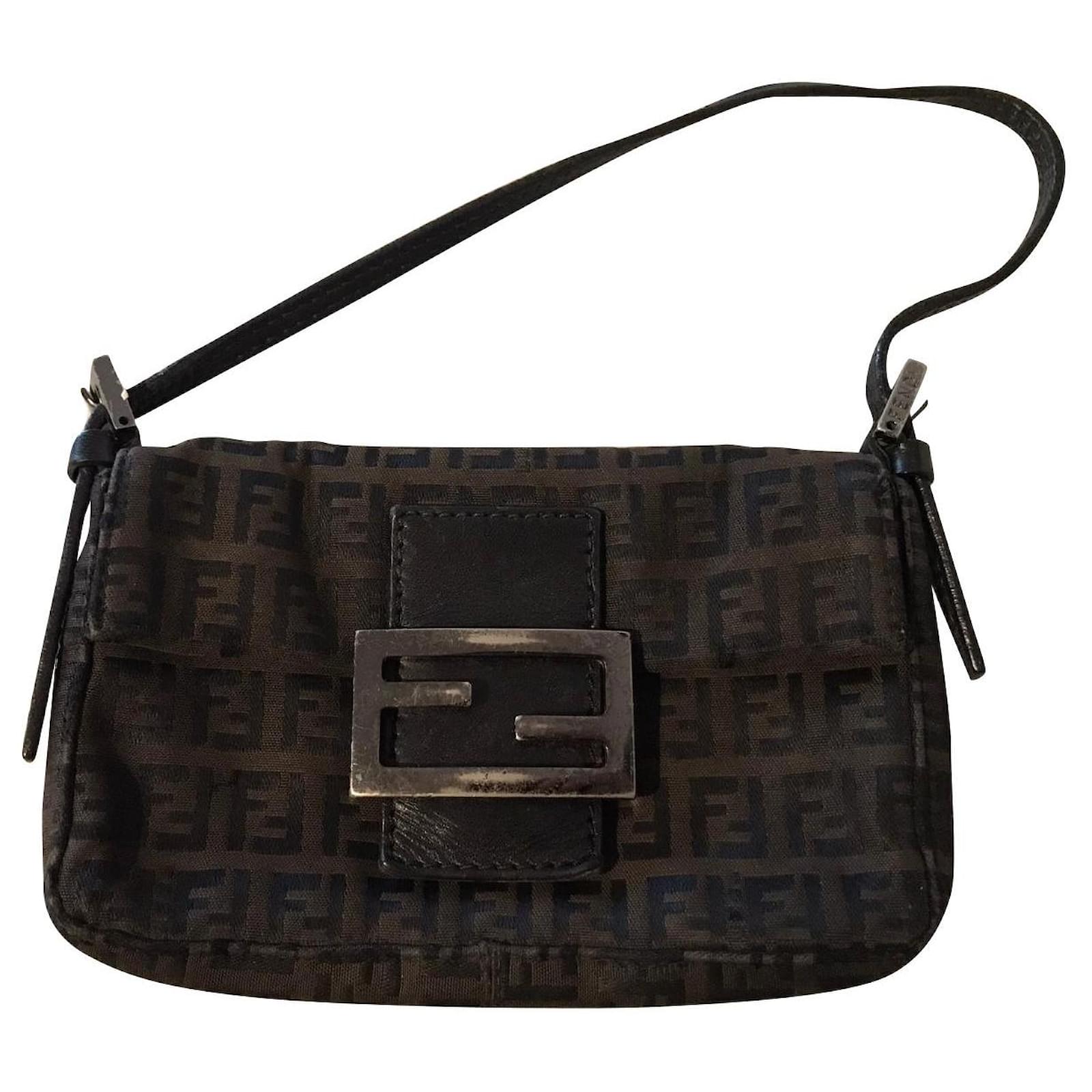 fendi pocketbooks