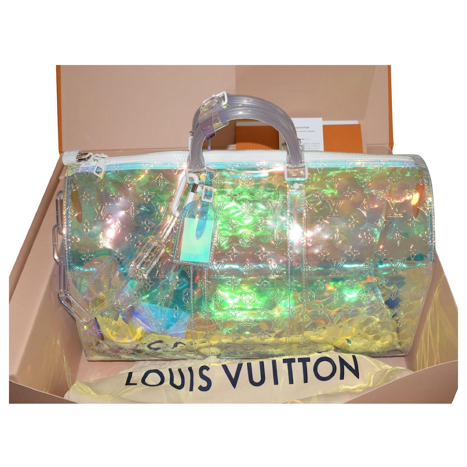 QC] Louis Vuitton Prism Keepall From Nina : r/FashionReps