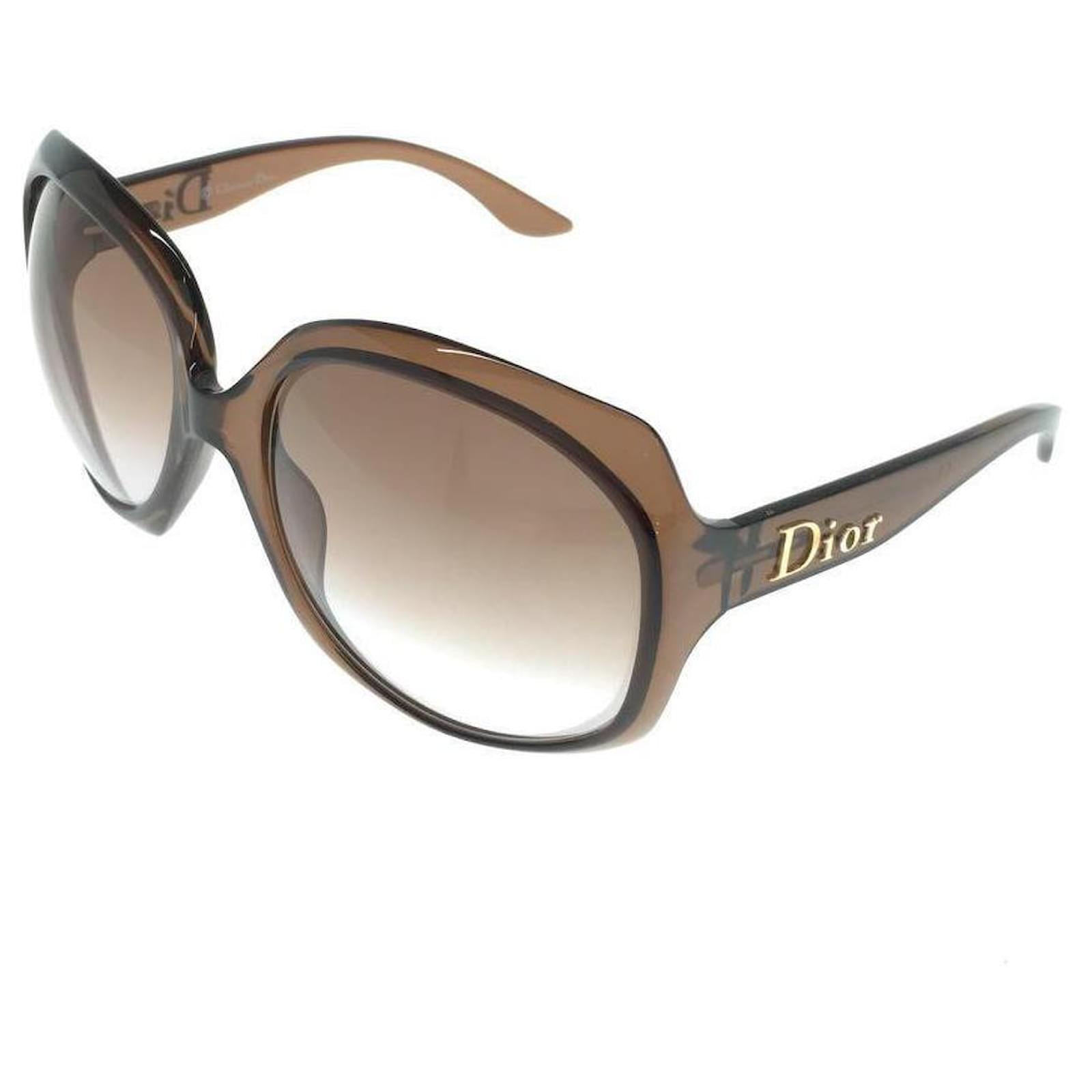 Christian Dior Sunglasses Brown Plastic ref.445527 - Joli Closet