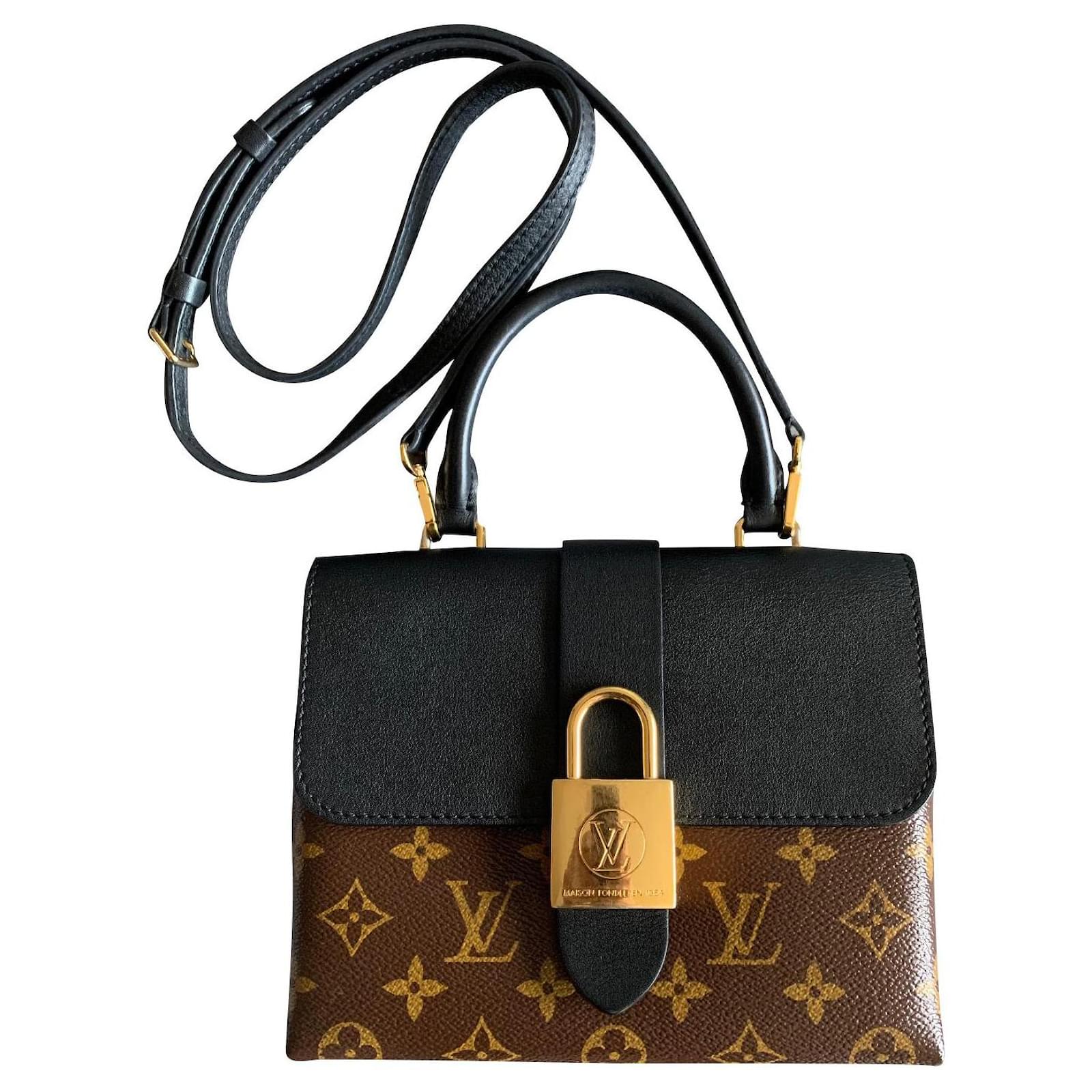 Louis Vuitton Belt Bag Khaki Cloth ref.672669 - Joli Closet