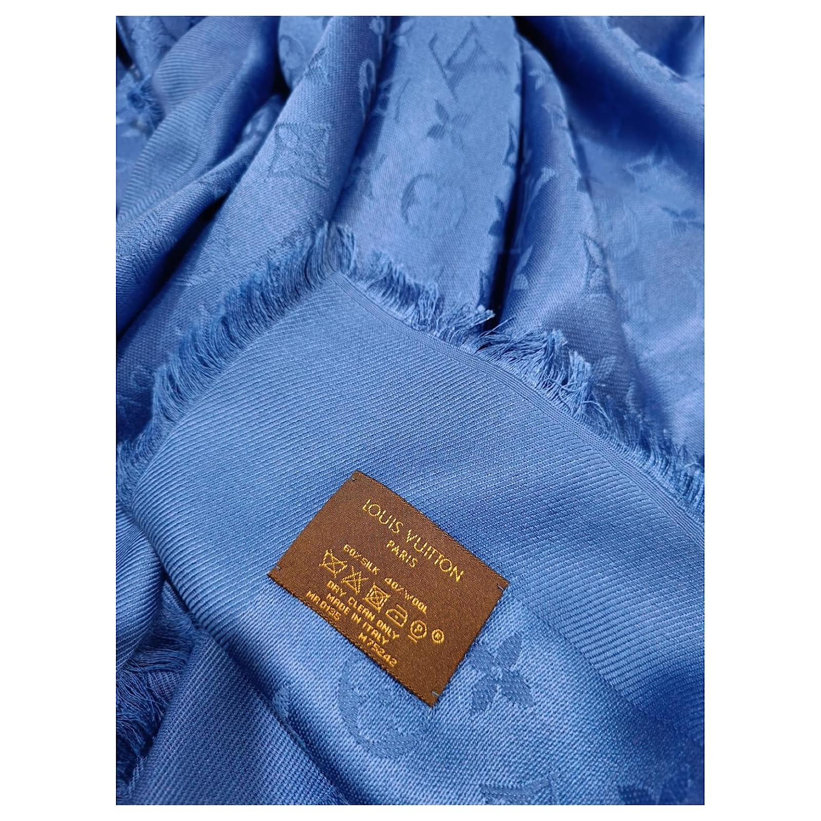 Louis Vuitton Classic Monogram Royal Blue Scarf Silk Wool ref.446815 - Joli  Closet