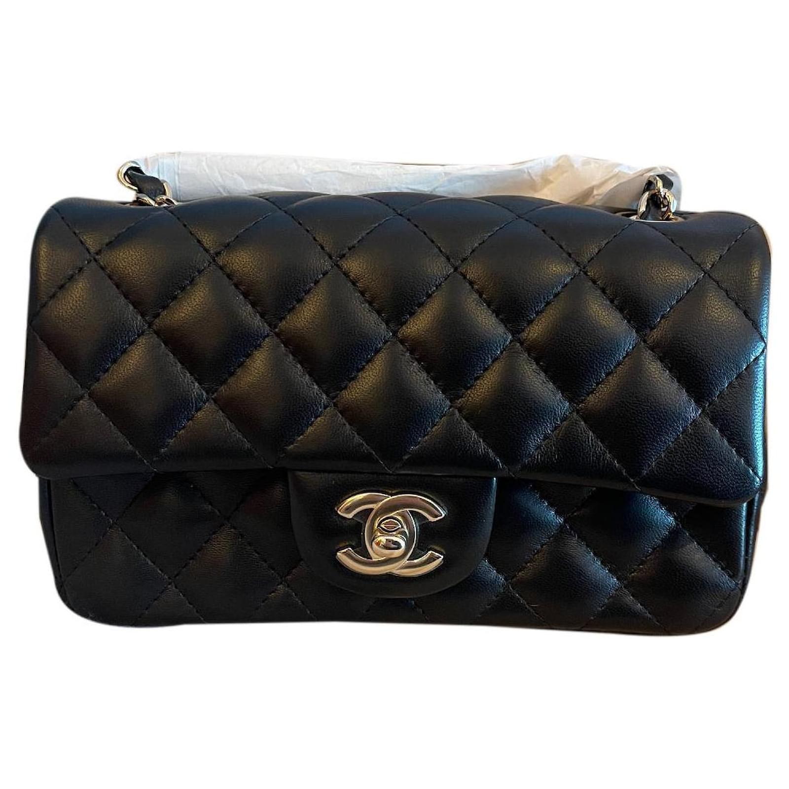 Timeless Chanel mini rectangular black Leather ref.447526 - Joli Closet