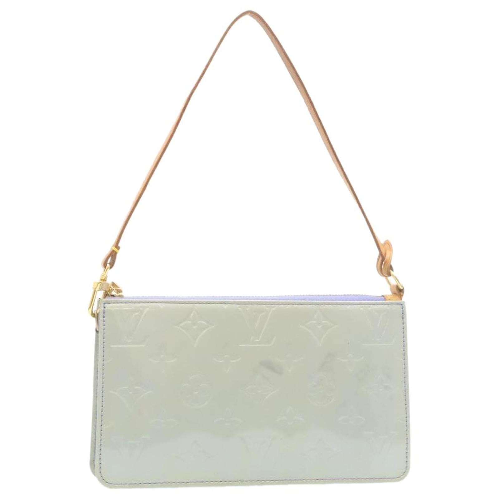 louis vuitton pale blue patent lexington pochette 395 euros