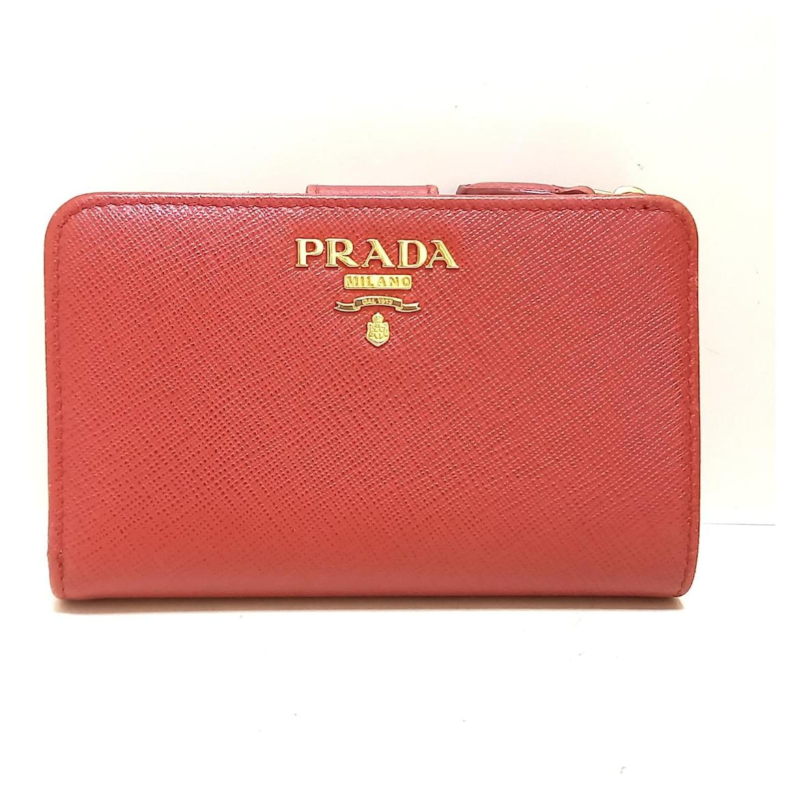 PRADA wallet Red Leather ref.450584 Joli Closet