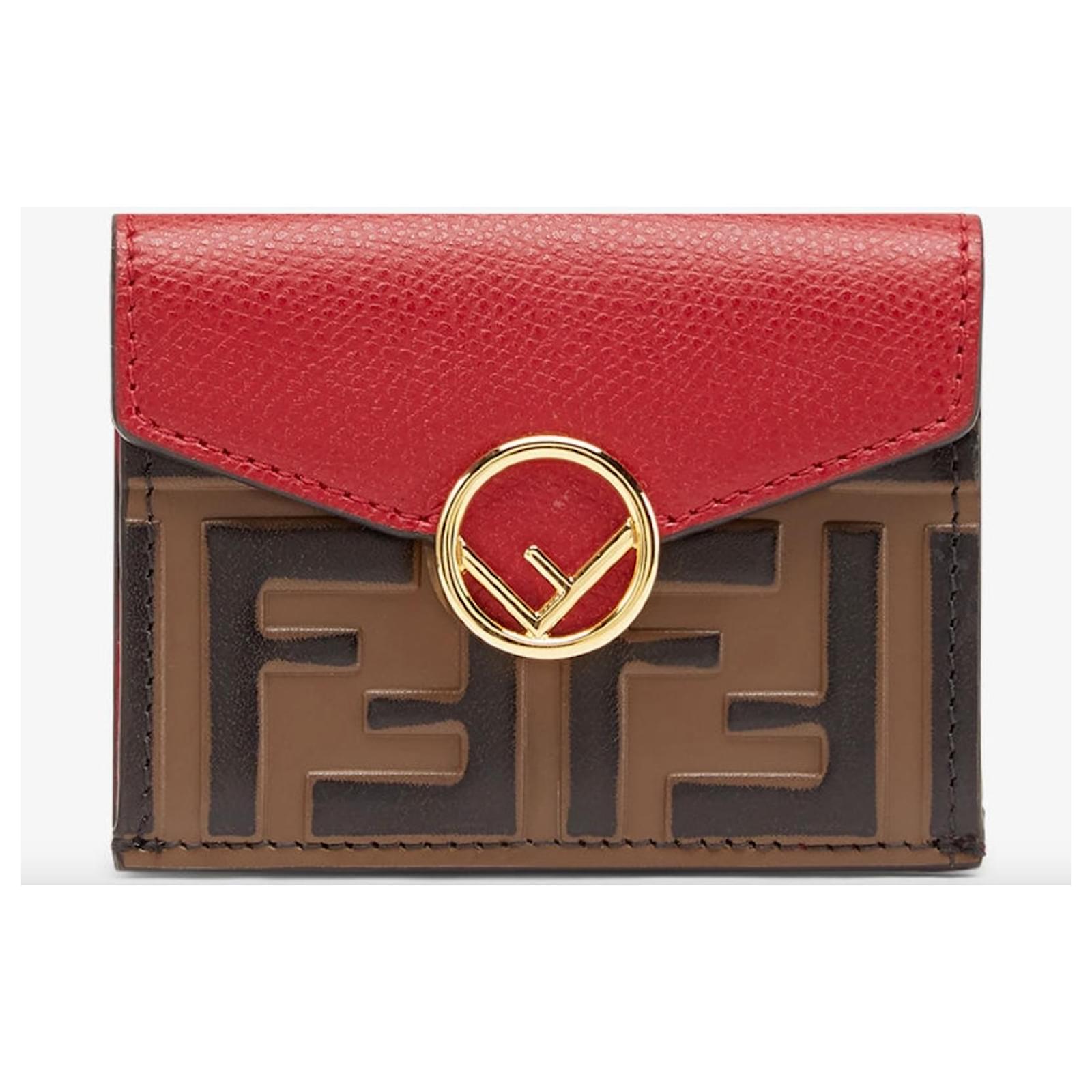 Natural Womens Wallets and cardholders Fendi Wallets and cardholders Fendi Leather Micro Trifold Wallet in Red 
