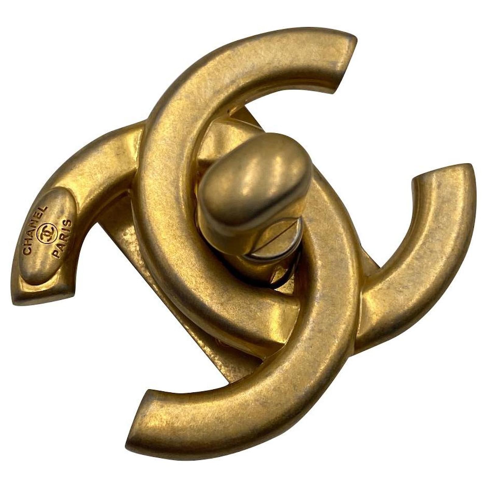 CHANEL original CC turnlock Gold clasp Golden Steel ref.456093