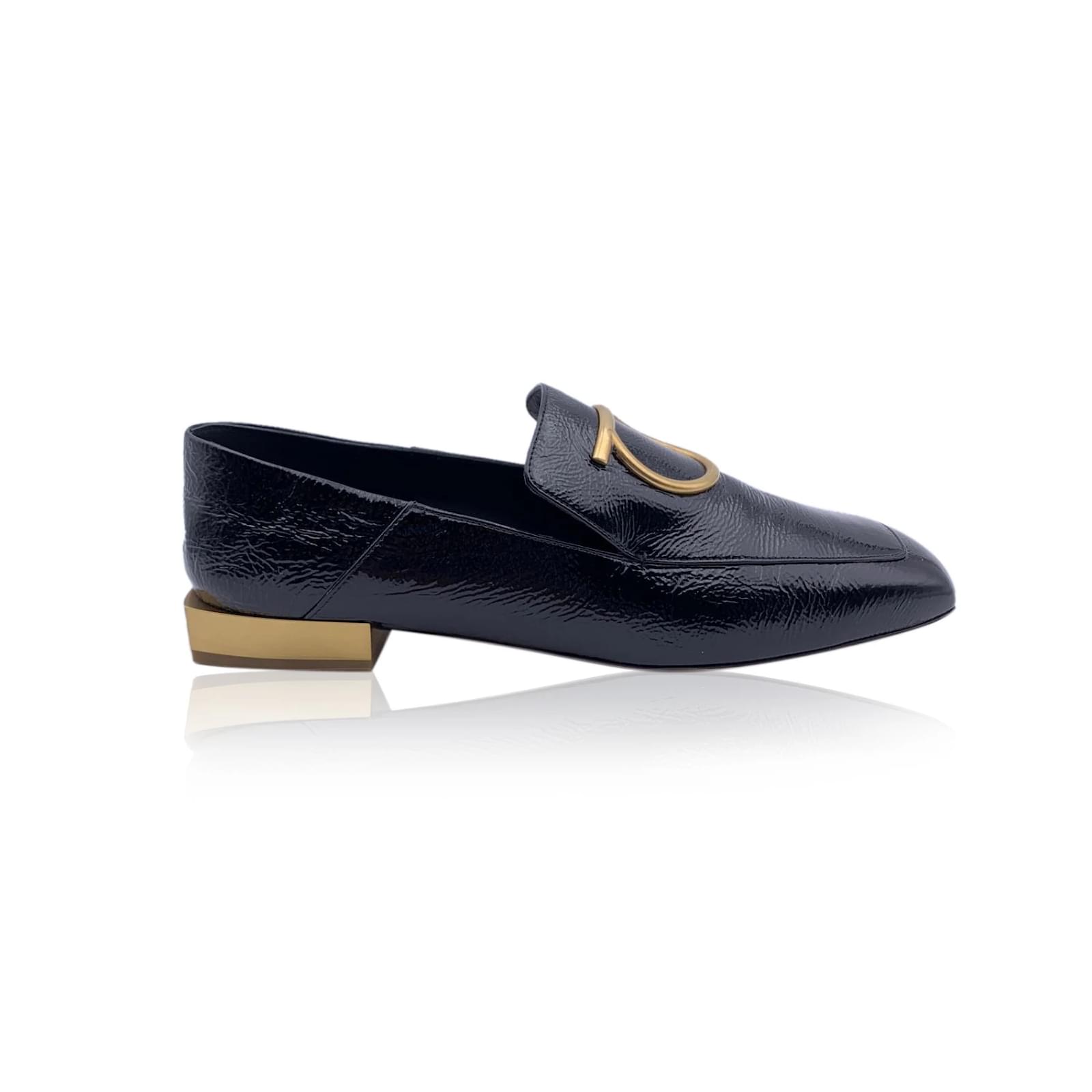 Salvatore Ferragamo Black Patent Leather Lana Loafers Size 5D 35.5