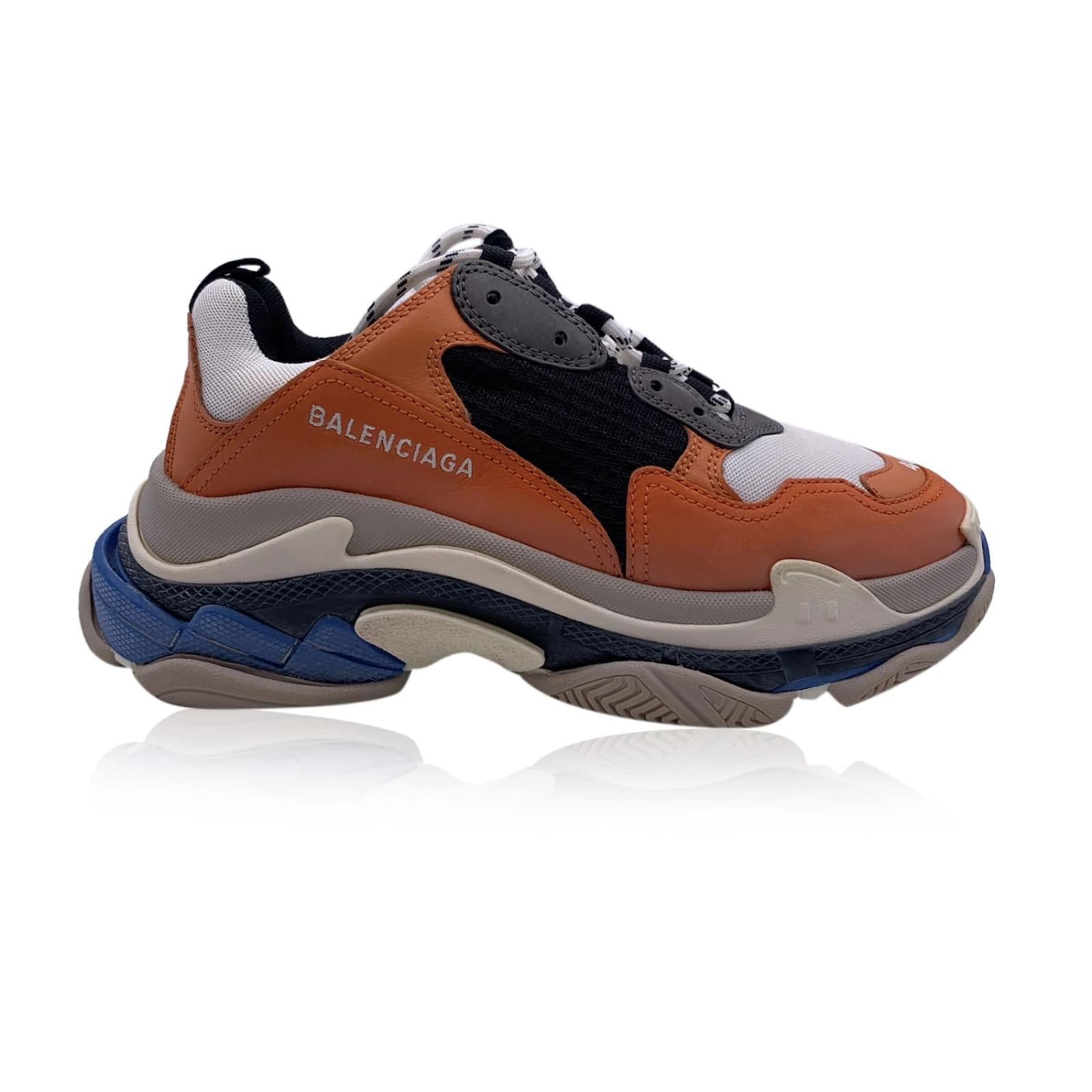 bedriegen Knorretje Spanje Balenciaga Orange Blue White Unisex Triple S Sneakers Shoes Size 40 Leather  ref.457014 - Joli Closet