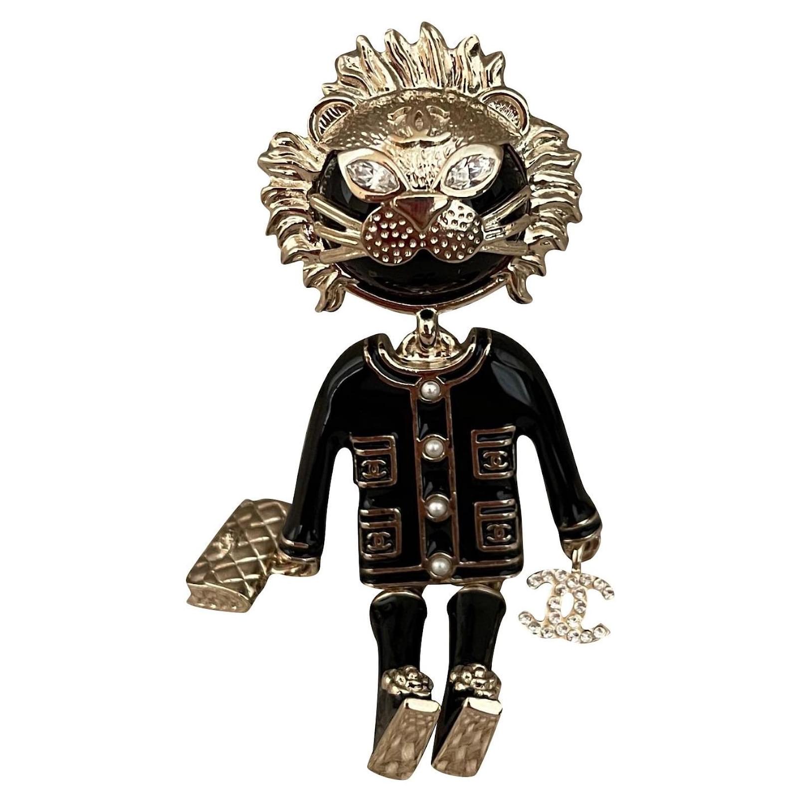 Pins & Brooches Chanel Little Black Jacket Lion Metal Brooch Pin