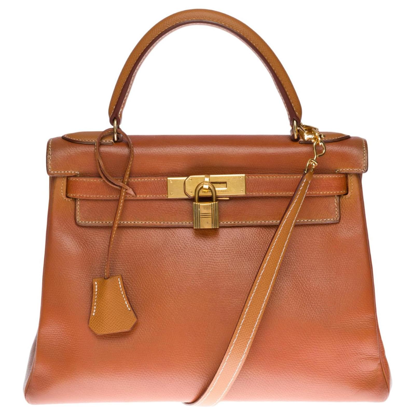 Hermes Kelly 32 cm Handbag in Brown Courchevel Leather