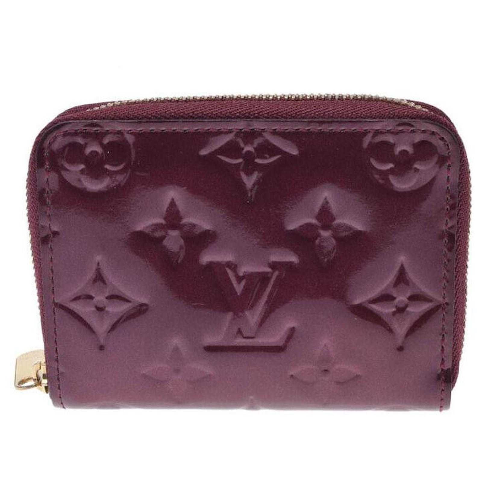 LOUIS VUITTON ZIPPY COIN PURSE