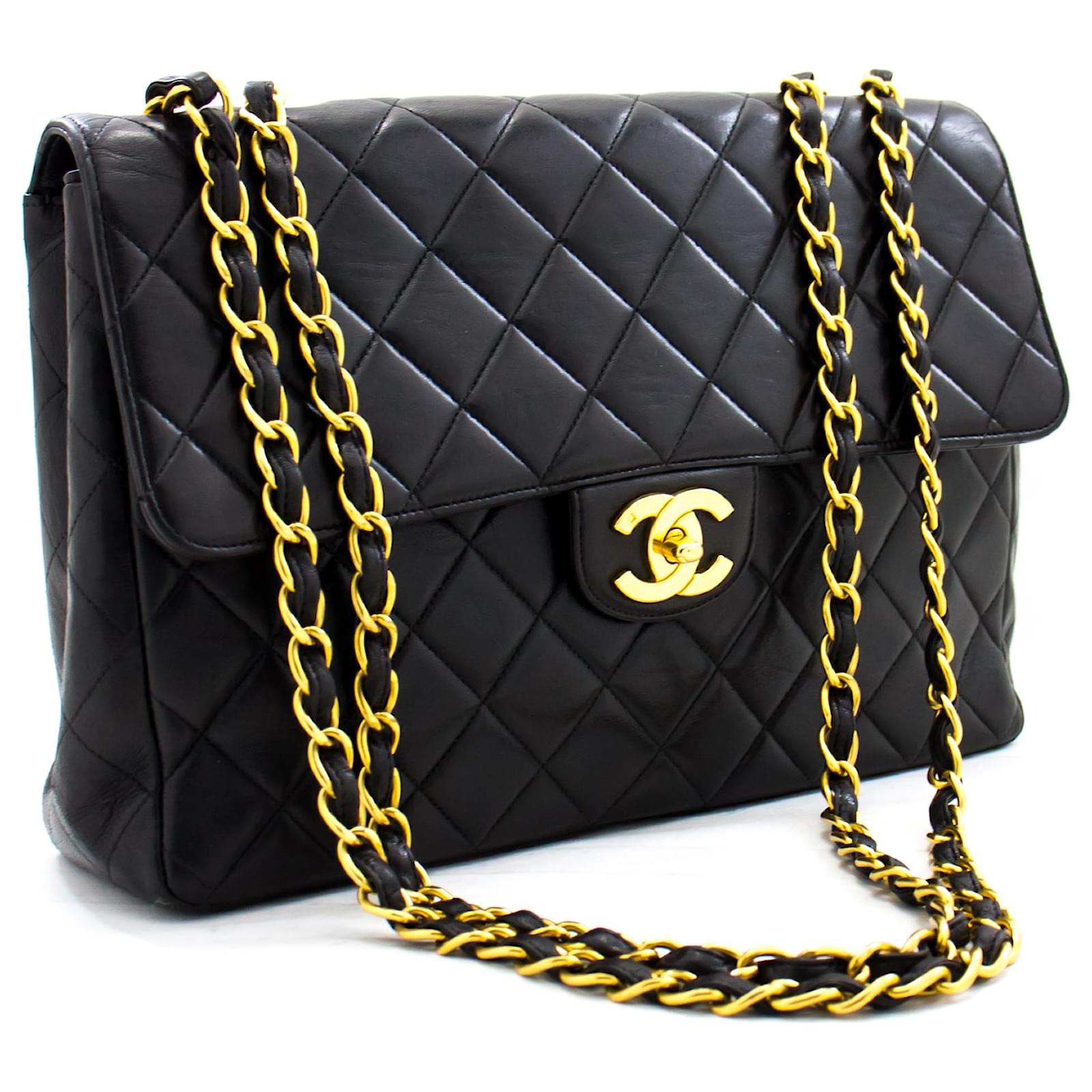 Chanel Jumbo 11 Large Chain Shoulder Bag Flap Black Lambskin Gold Leather  ref.457998 - Joli Closet