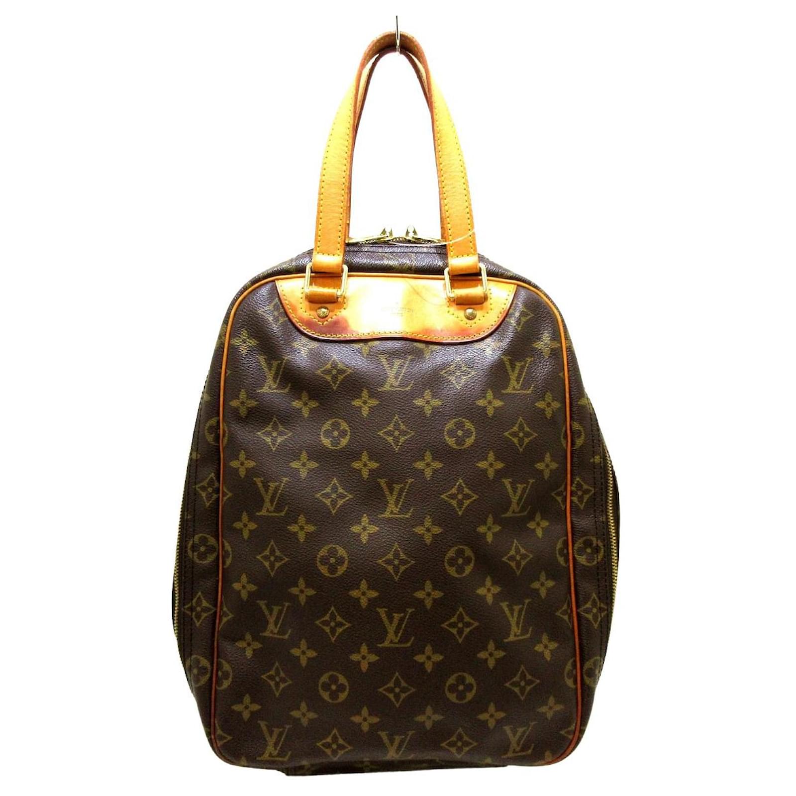 Louis Vuitton Excursion Brown Cloth ref.458781 - Joli Closet