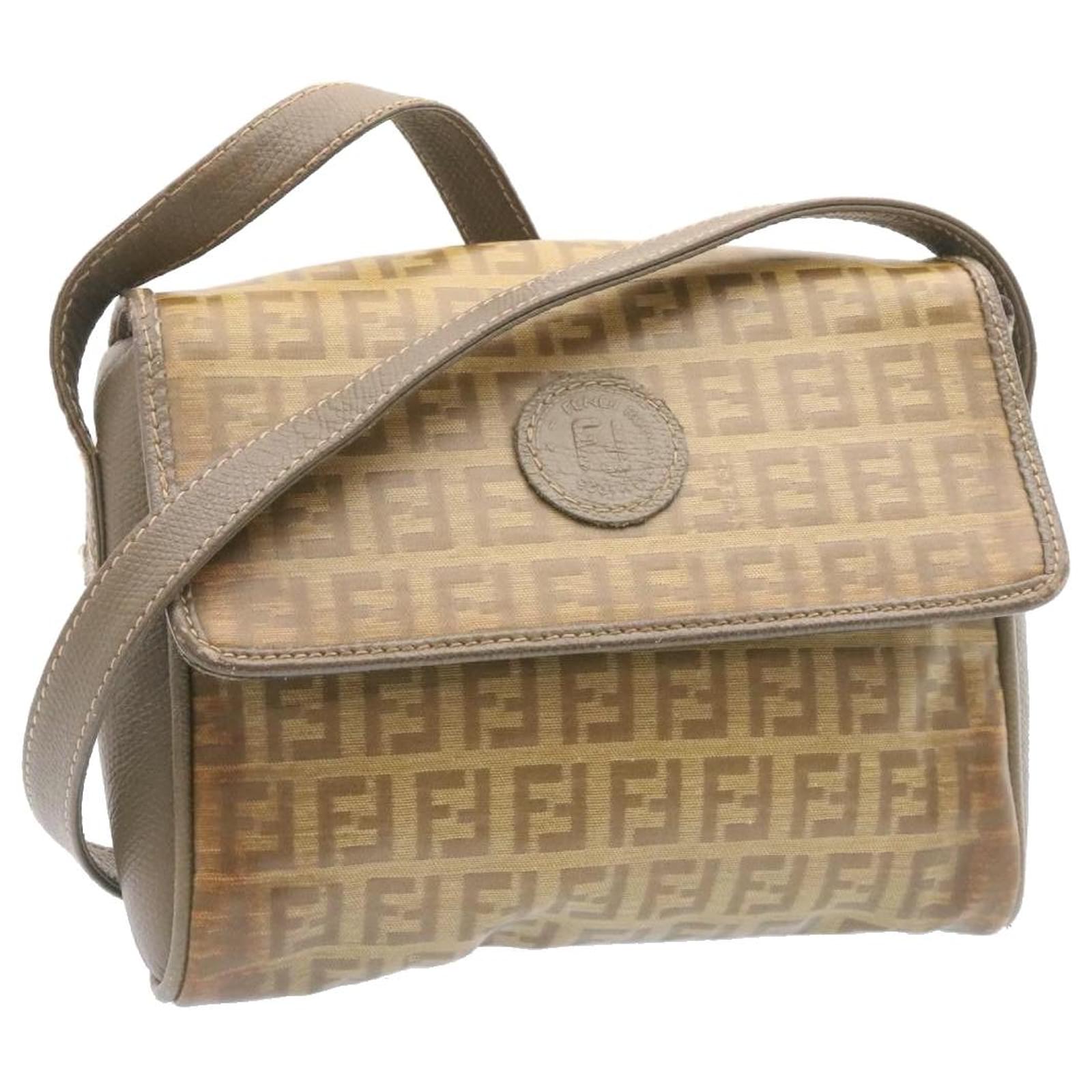 FENDI ZucchinoCanvas Shoulder Bag Beige Auth 26713 ref.459037