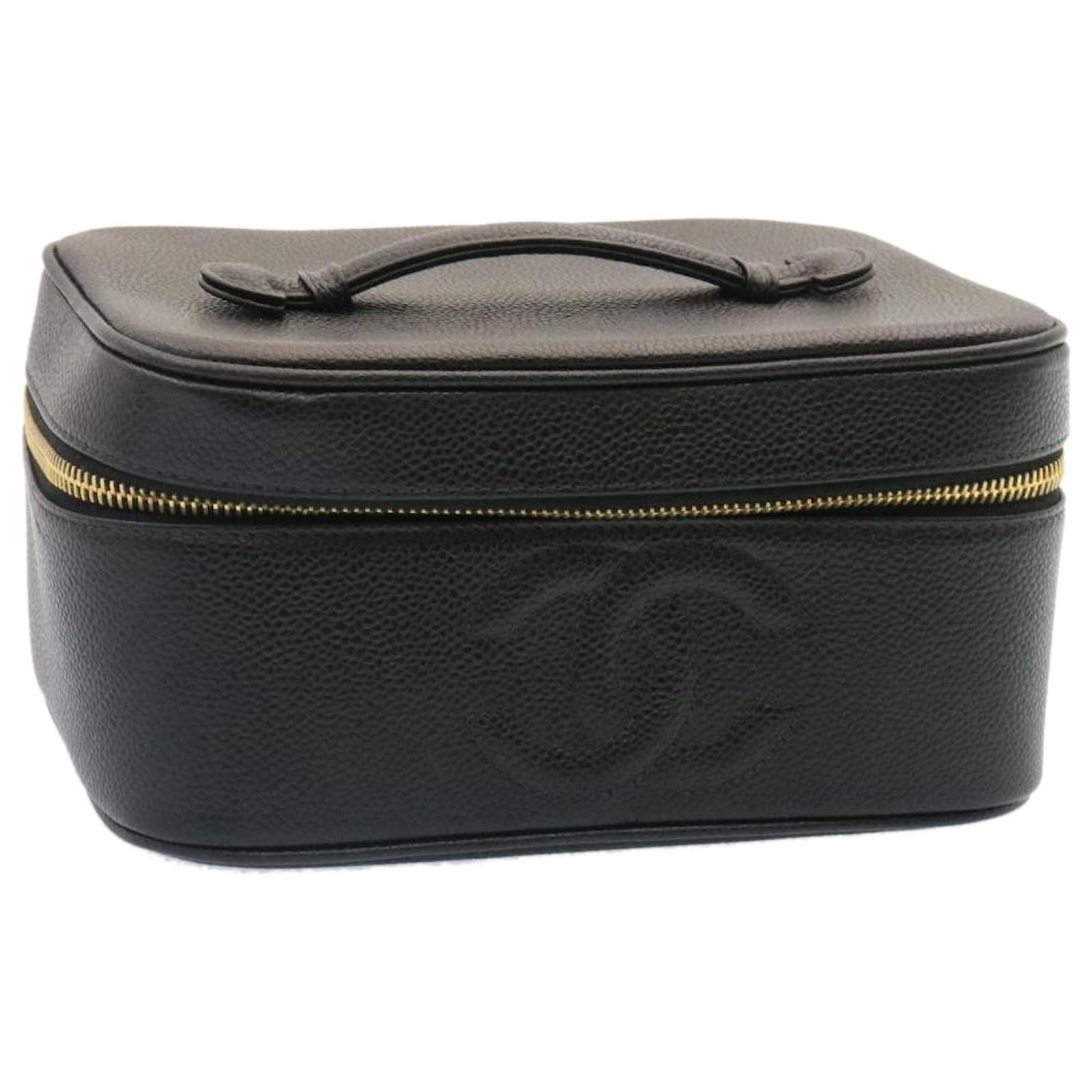 chanel cosmetic case leather