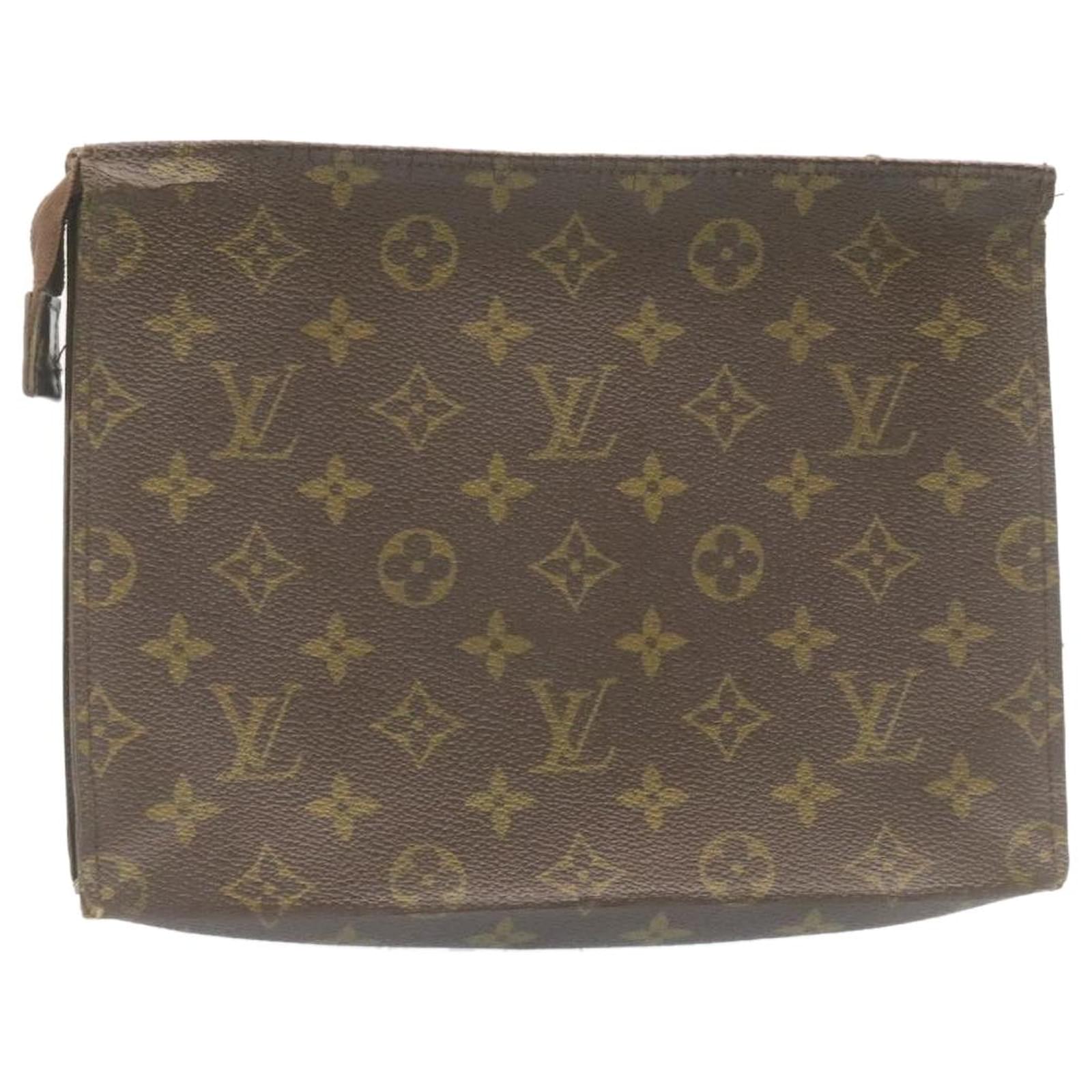 Louis-Vuitton-Monogram-Poche-Toilette-26-Clutch-Bag-M47542 – dct-ep_vintage  luxury Store