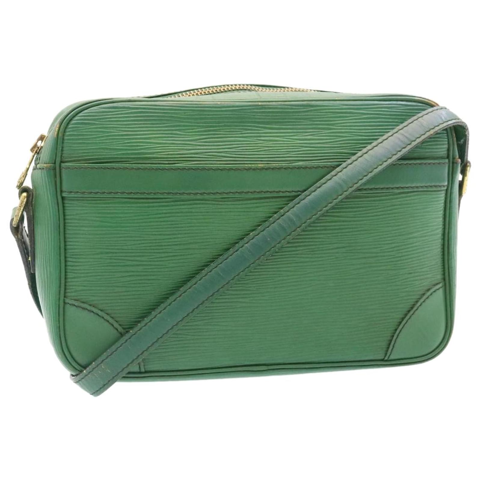 Louis Vuitton Trocadero 23 Green EPI Leather Crossbody/Shoulder Bag