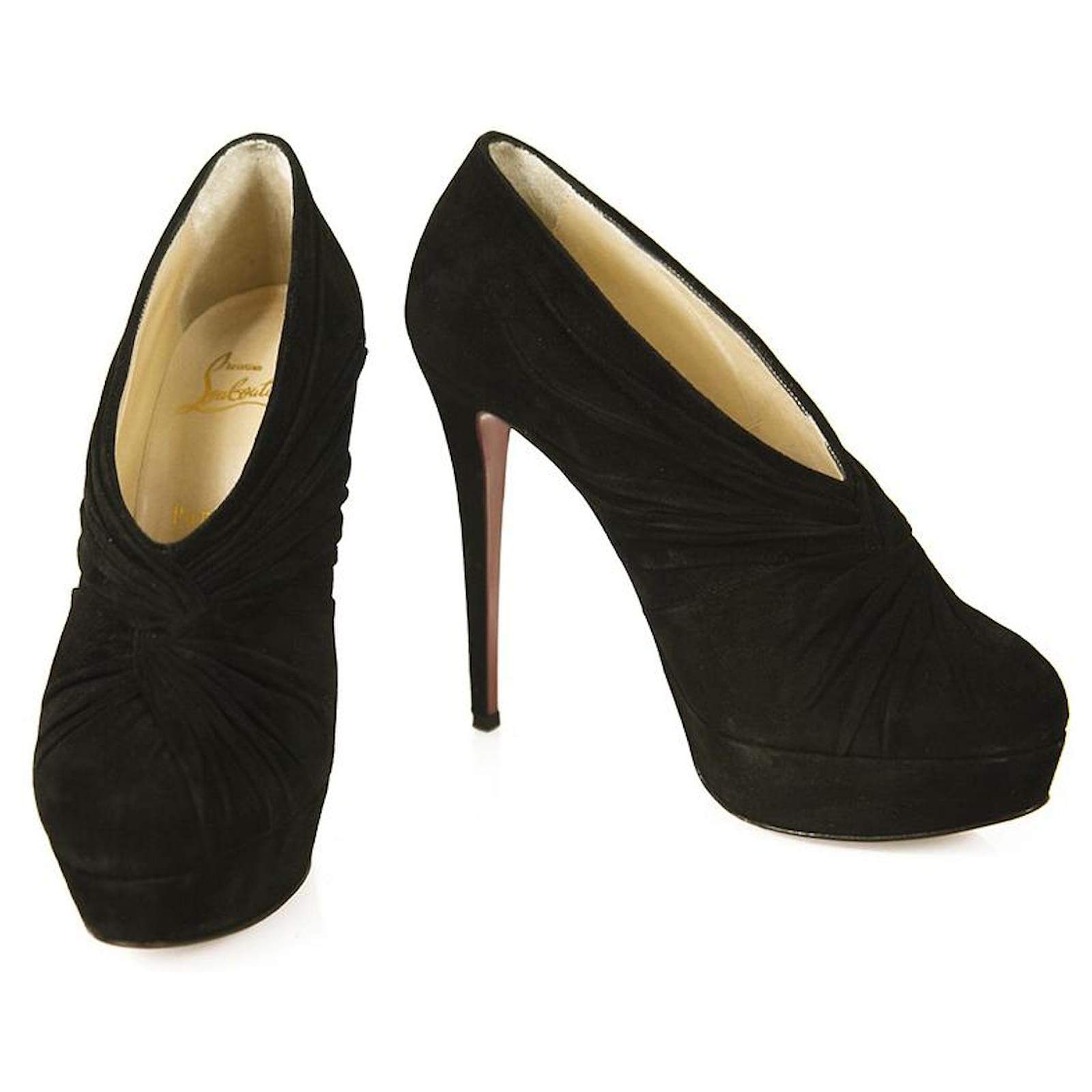Christian Louboutin giro rápido 140mm botines plataforma ante negro Talla  tacones 40 Suecia ref.462809 - Joli Closet