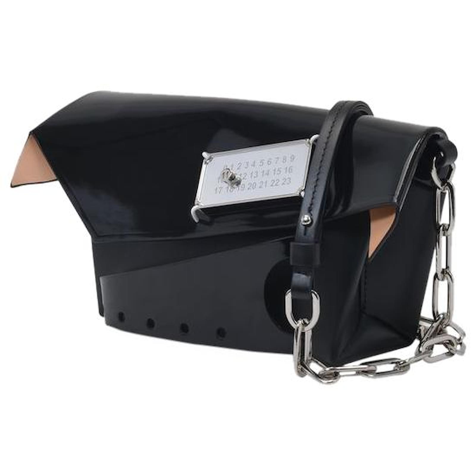 Maison Martin Margiela Snatched Small Bag in Black Leather ref