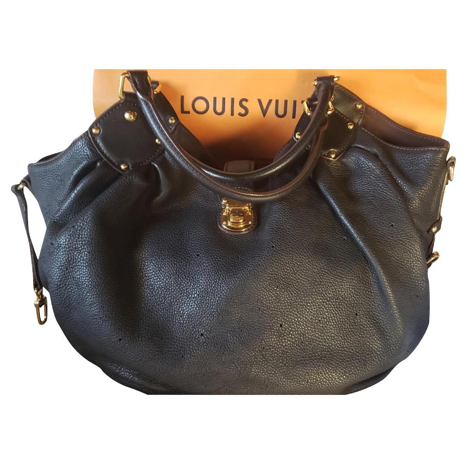 Bolsa Louis Vuitton Mahina Hobo Marrom