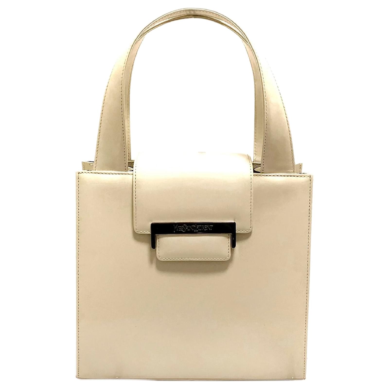 Yves Saint Laurent Bolso satchel de cuero blanco Downtown Cabas de YSL  Becerro ref.304287 - Joli Closet