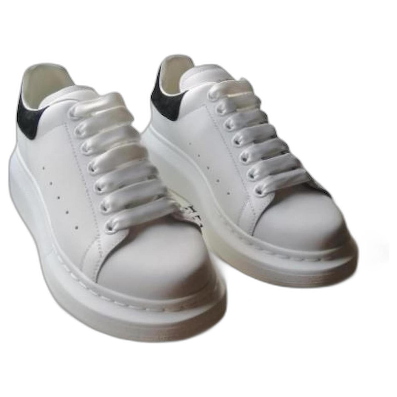 Women's Oversize Sole Air Sneakers by Alexander Mcqueen | Coltorti Boutique