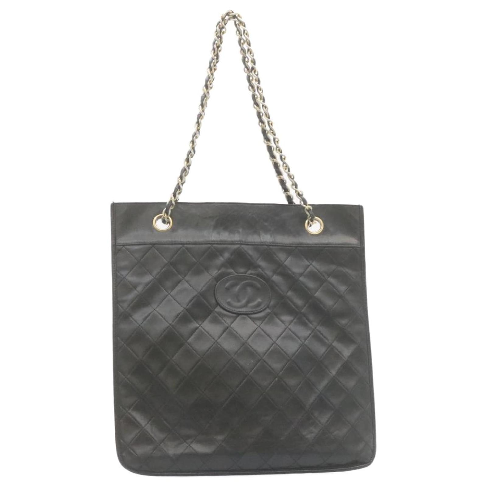 Chanel shoulder bag Black Leather ref.465968 Joli Closet